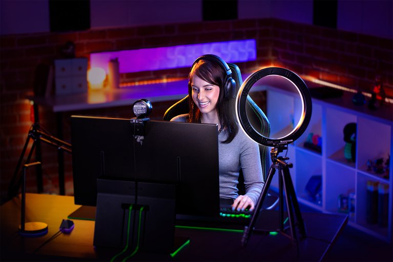 لوازم جانبی مورد نیاز برای لایو استریم